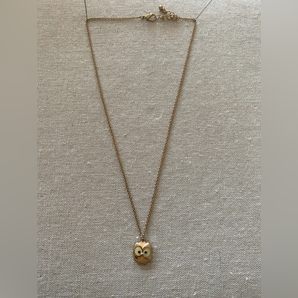 Dainty Mid-Century Style Gold Owl Pendant – Dark Academia Minimalist Charm